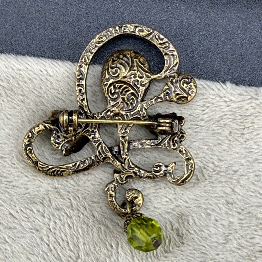 Vintage 1928 Brooch Gold Tone Rhinestone - Picture 6 of 9